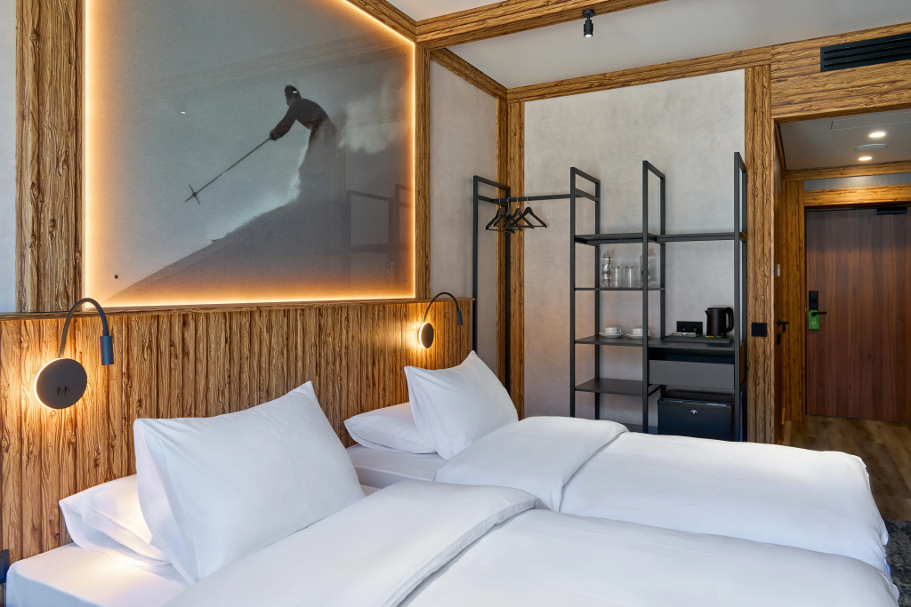 Standard Double room with view (twin beds)
