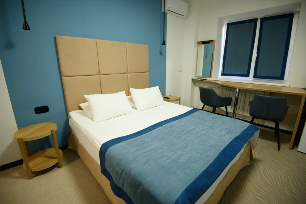 Superior Double room (full double bed)