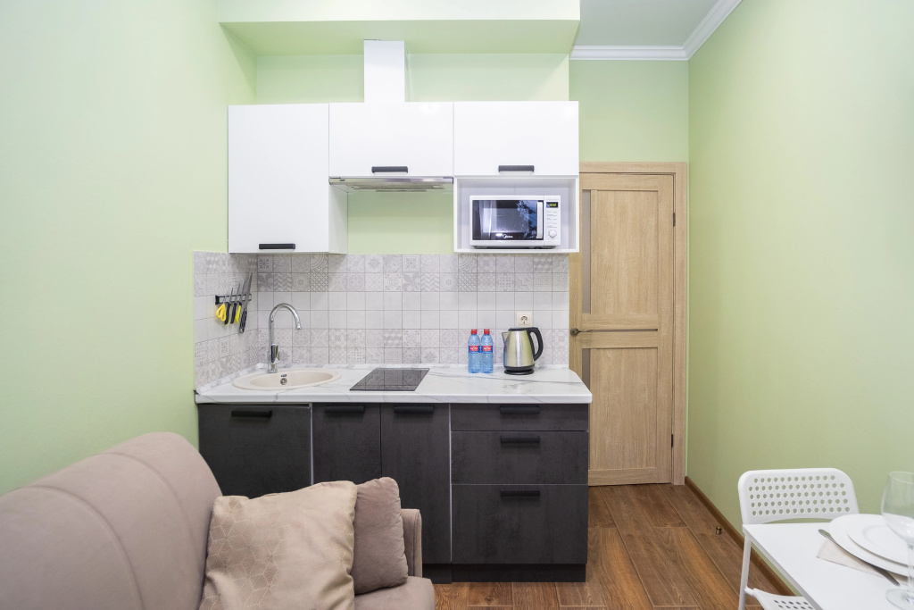 Отель Апартаменты Red Apartments Арт Лайт Сити Апартамент Рихтер в Сириусе