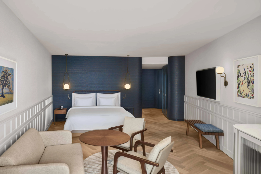 Grand Deluxe Double room with sea view (full double bed)