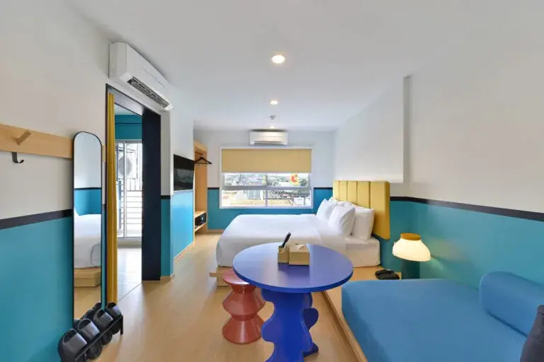 Deluxe Double room (full double bed)
