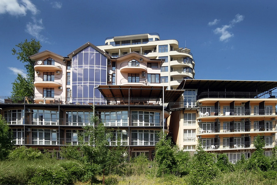 Flamingo Hotel Partenit - фото 15