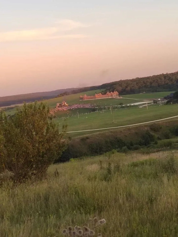 Коттедж с красивым видом из окна в Юрьевский хуторок