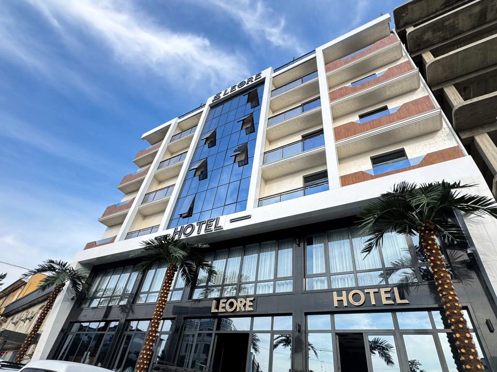 Leore Hotel