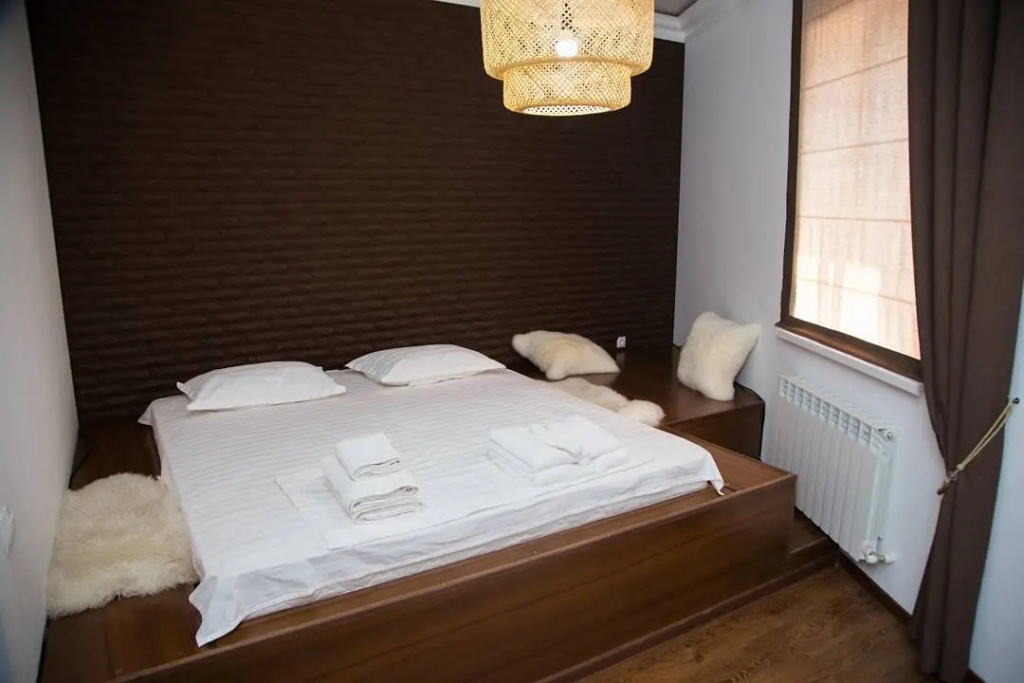Double Junior Suite with city view (full double bed)