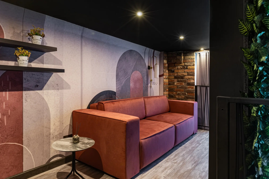 Lobby & Reception