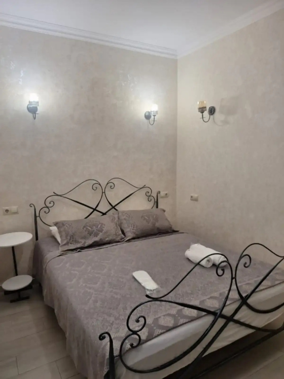 Economy Double room (full double bed)
