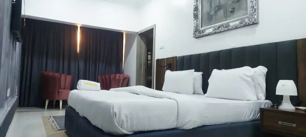 Executive Suite with view