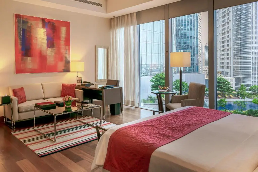 Deluxe Double room with pool view (full double bed)