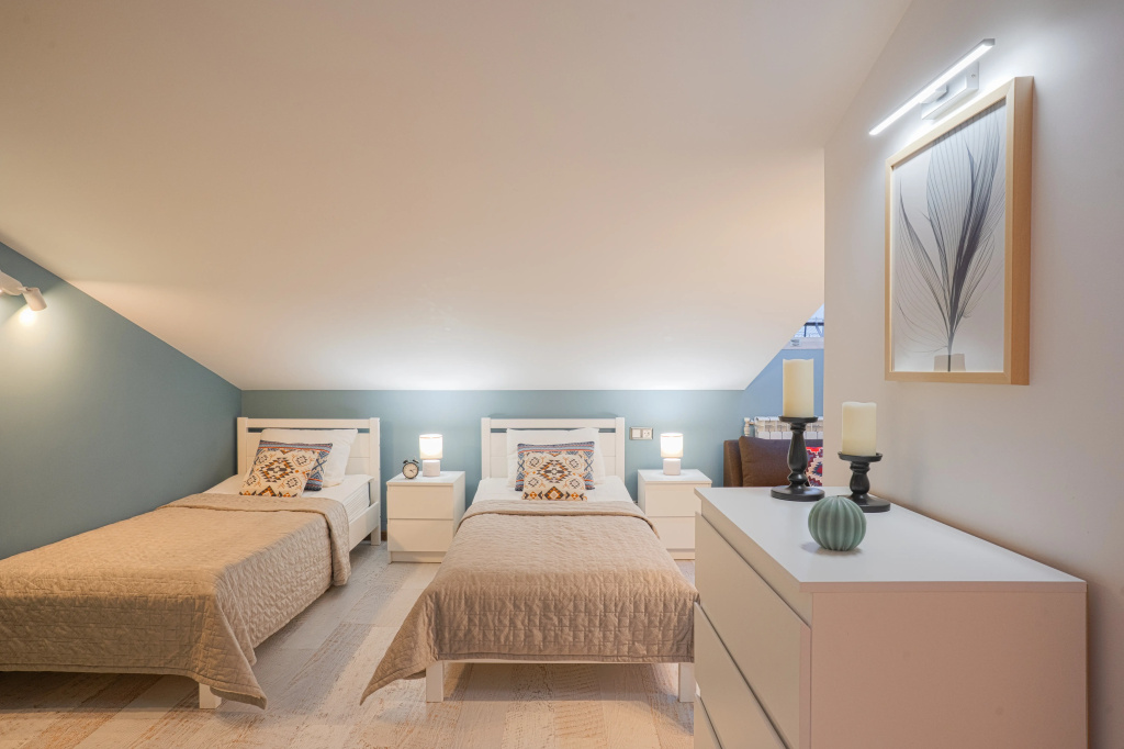 Centeral Hotel Room Type - Standard Double room twin beds