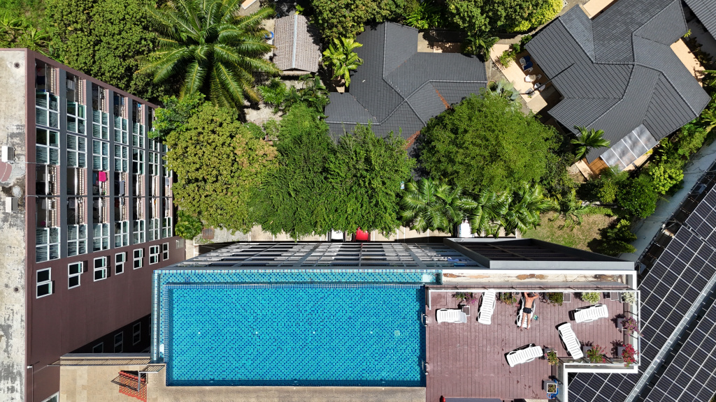 OMNIA Phuket - Ozone Condotel Apartments