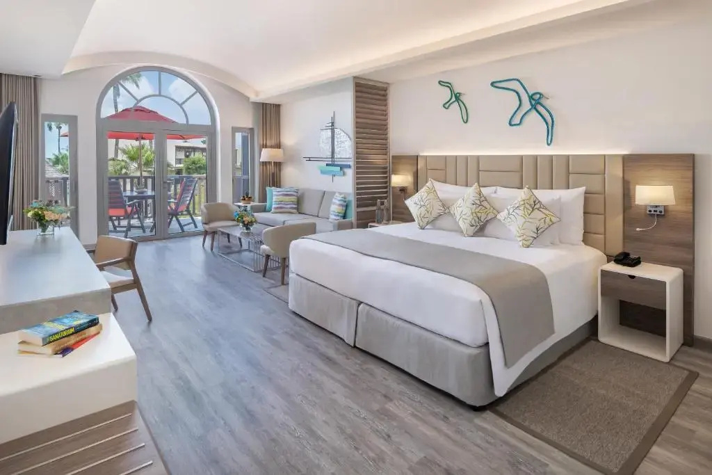 Double Junior Suite Garden View (full double bed)