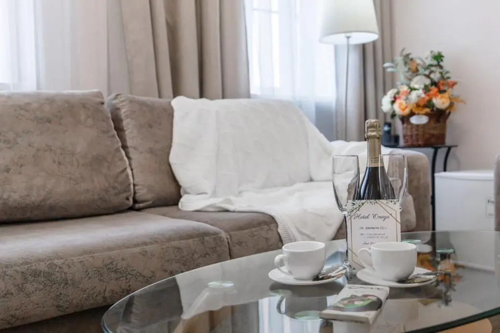 Double Suite (full double bed)