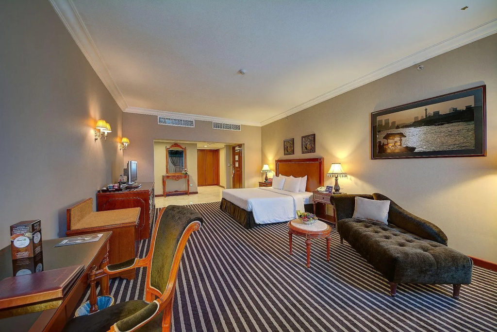 Royal Ascot Hotel - Général