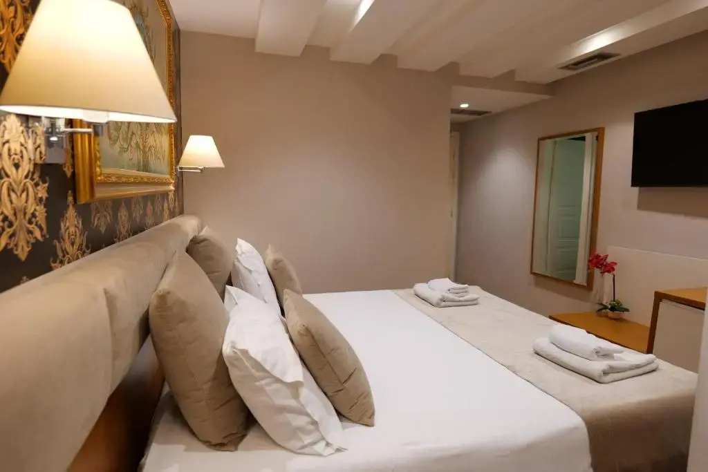 Queen Hotel - Chambres