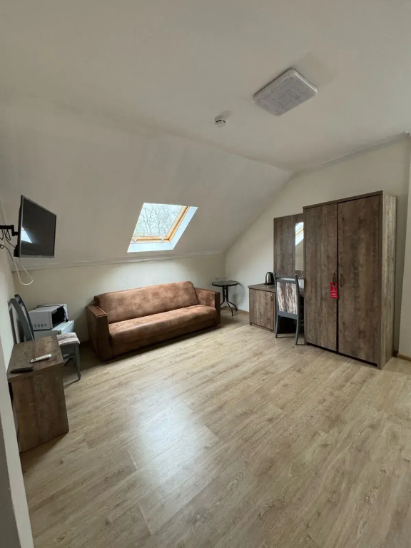 2 Bedrooms Quadruple Apartment