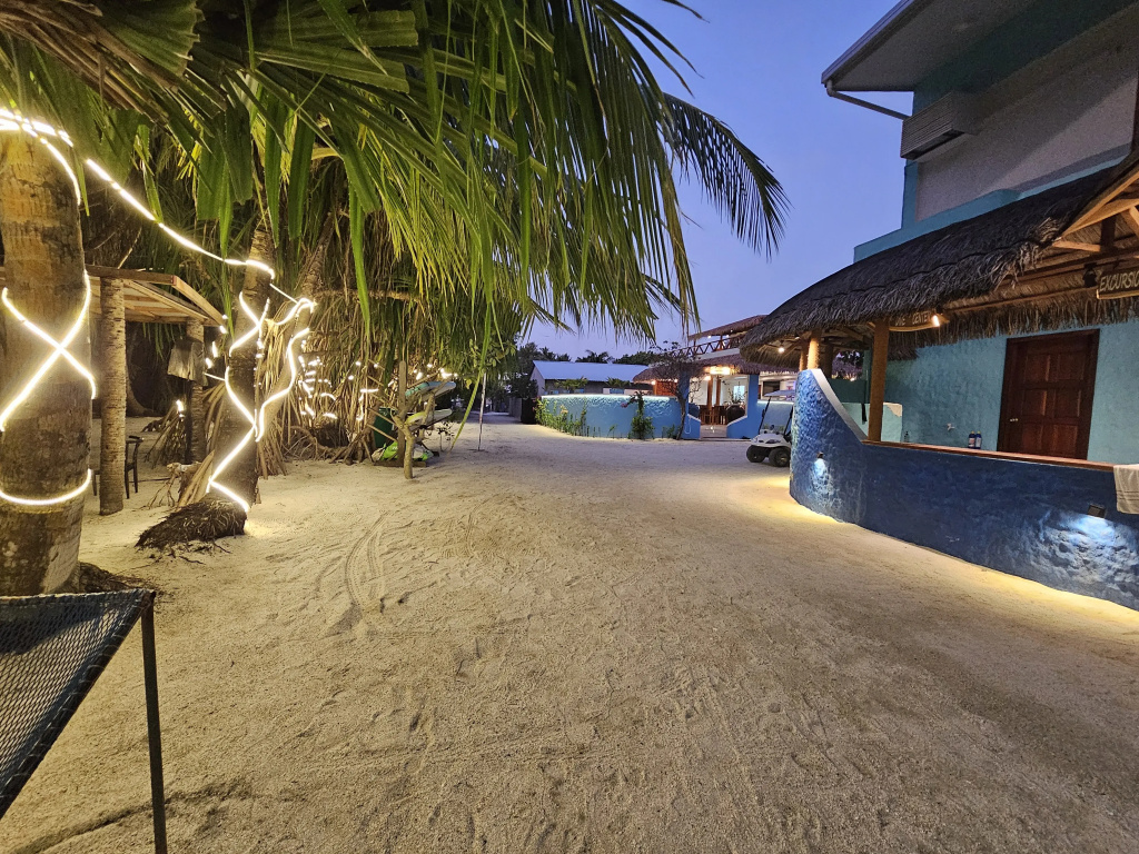 Island Luxury Dive Hotel, Fulhadhoo — фото
