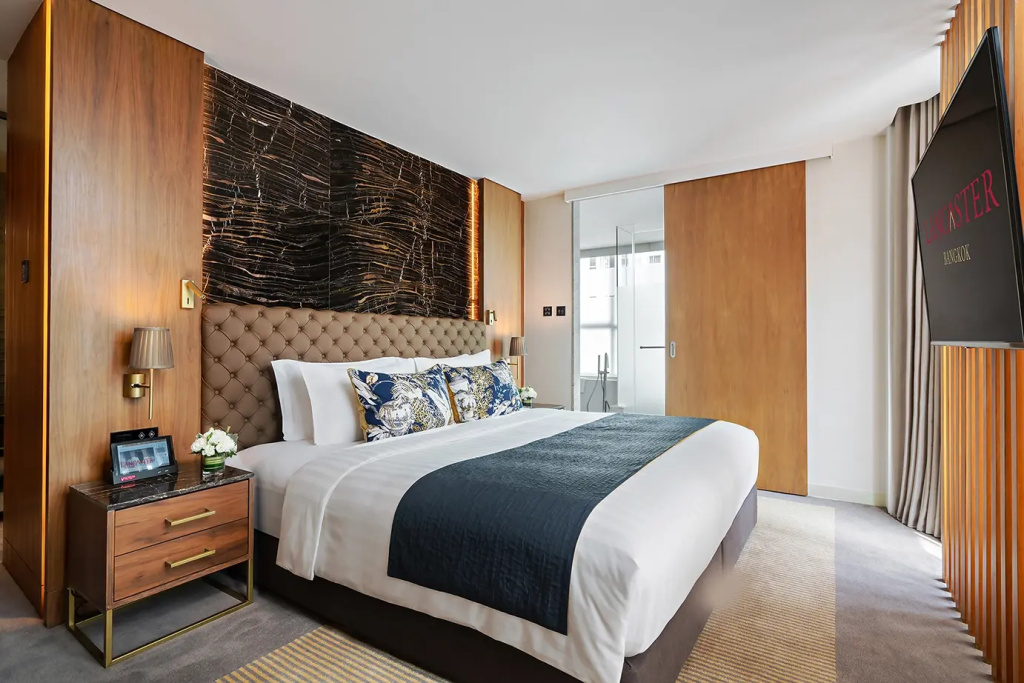 Executive Double Suite (full double bed)
