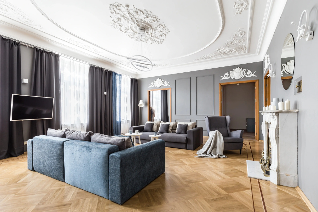 Апартаменты Avenue 180 кв.м с видом на Большую Конюшенную Улицу и Церковь Петра и Павла — фото