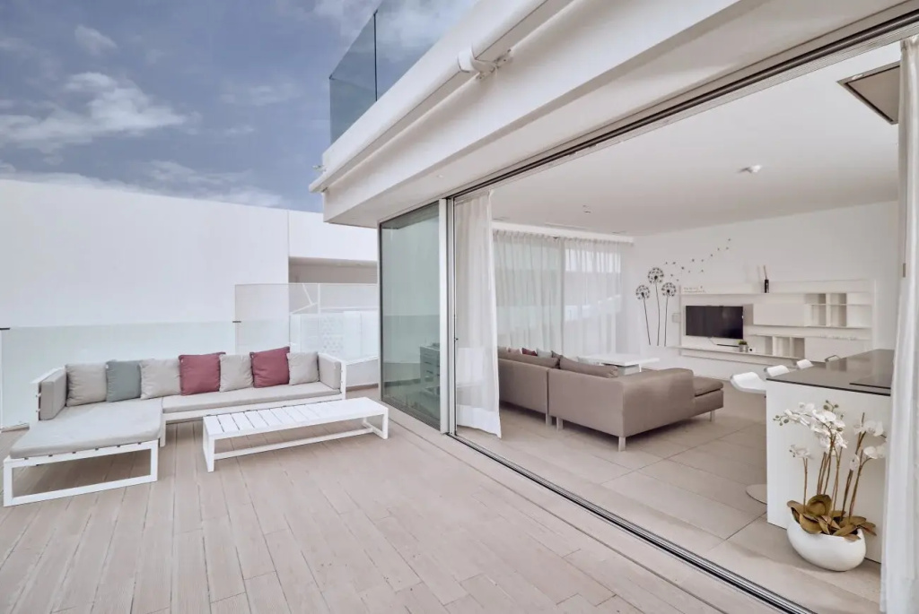 2 Bedrooms Pico Serenity Suite with mountain view