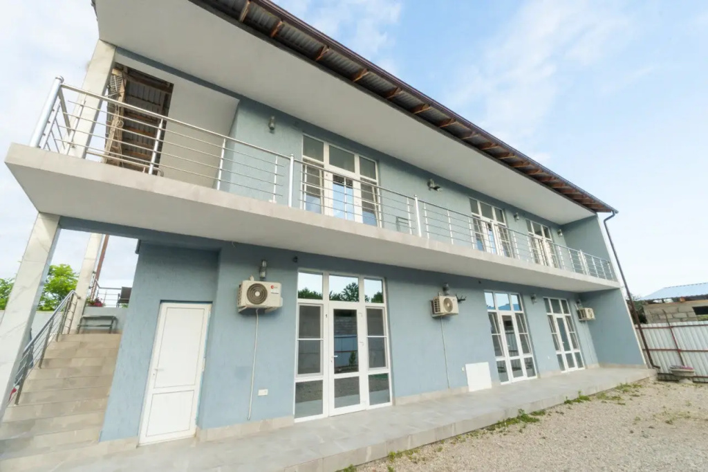 Izabella Apartments