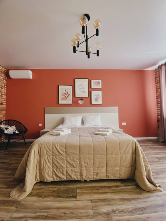 Bruno Hotel Room Type - Superior Loft Double room with city view full double bed