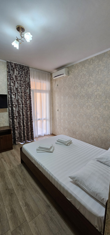 Standard Triple room with balcony