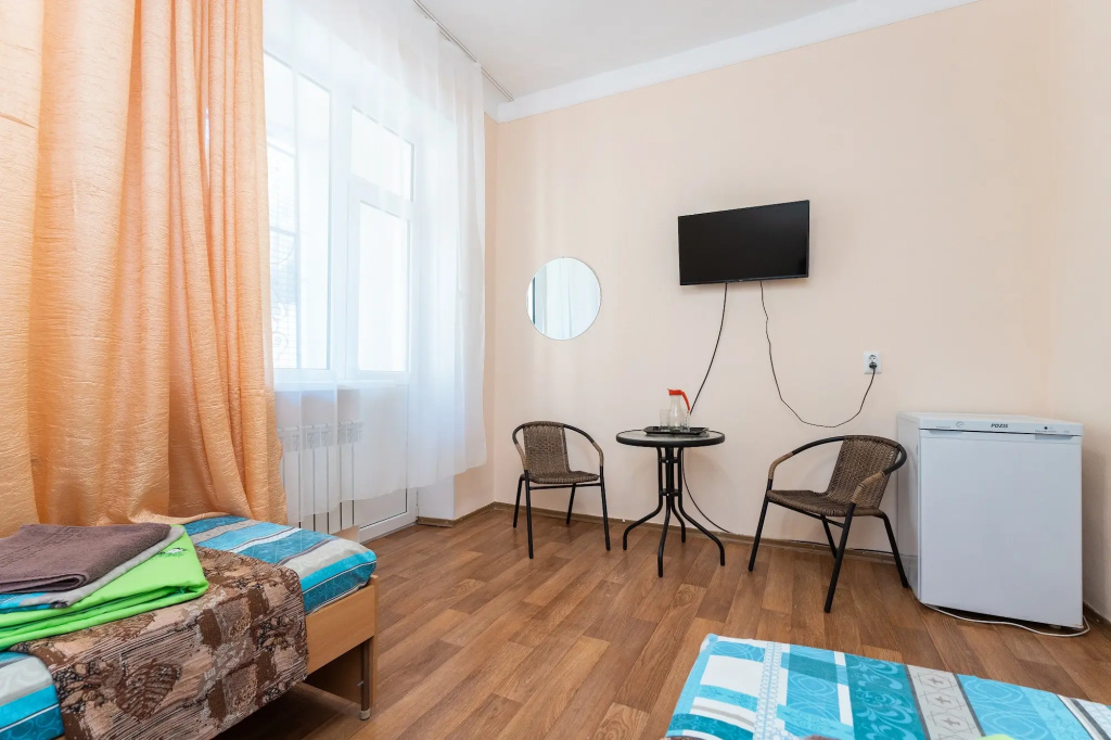 Standard Double room with balcony (twin beds)