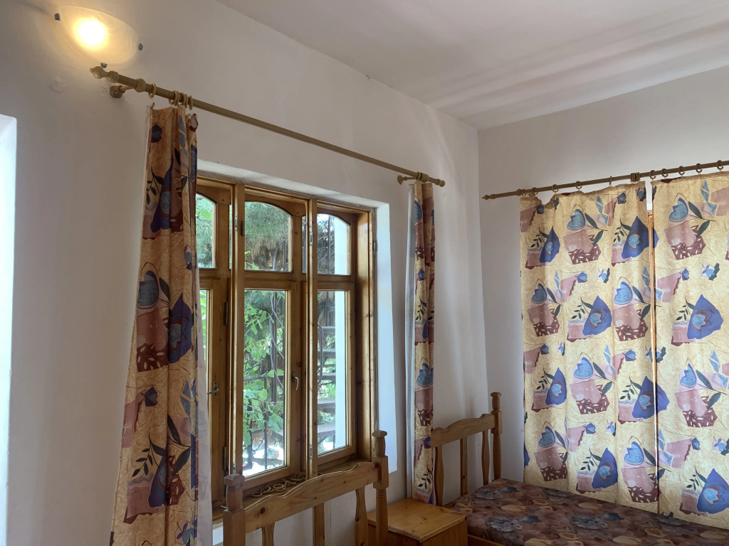 Economy Quadruple room