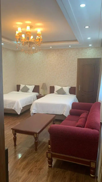 2 Bedrooms Family Suite with courtyard view