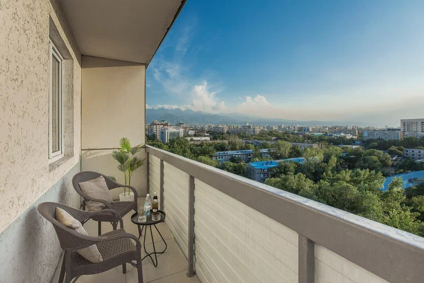 Yevrodvushka s Krasivym Vidom na Gorod Flat