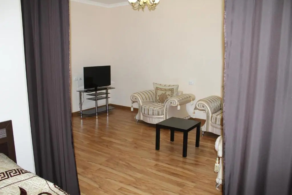 Double Studio with balcony (full double bed)