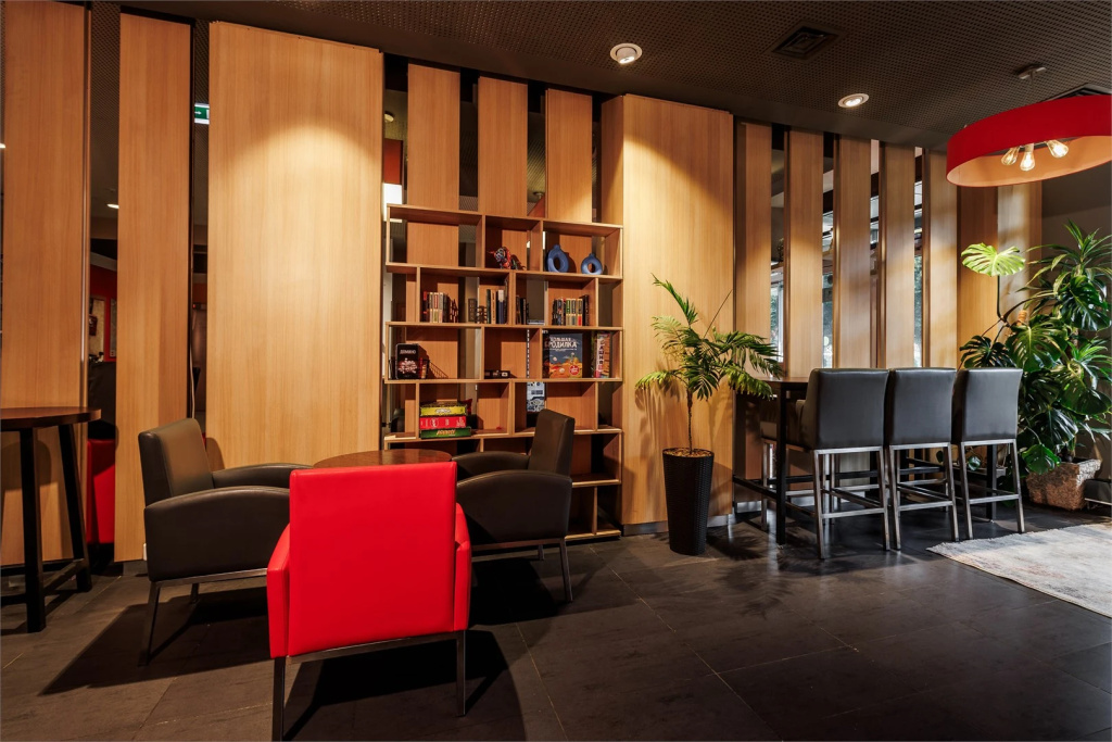 Отель Отель Ibis Калининград Центр в Калининграде