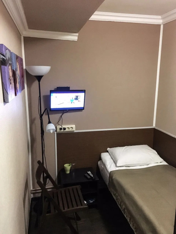 Economy room