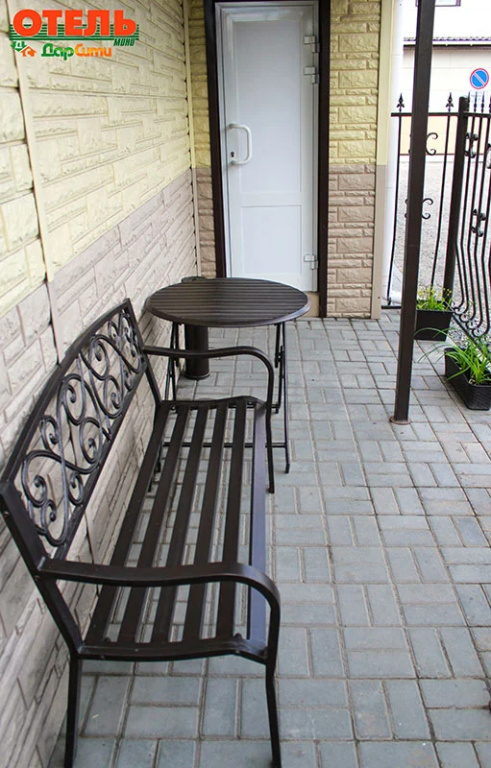 Balcony & Terrace