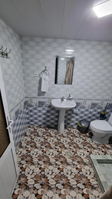 Economy Triple room