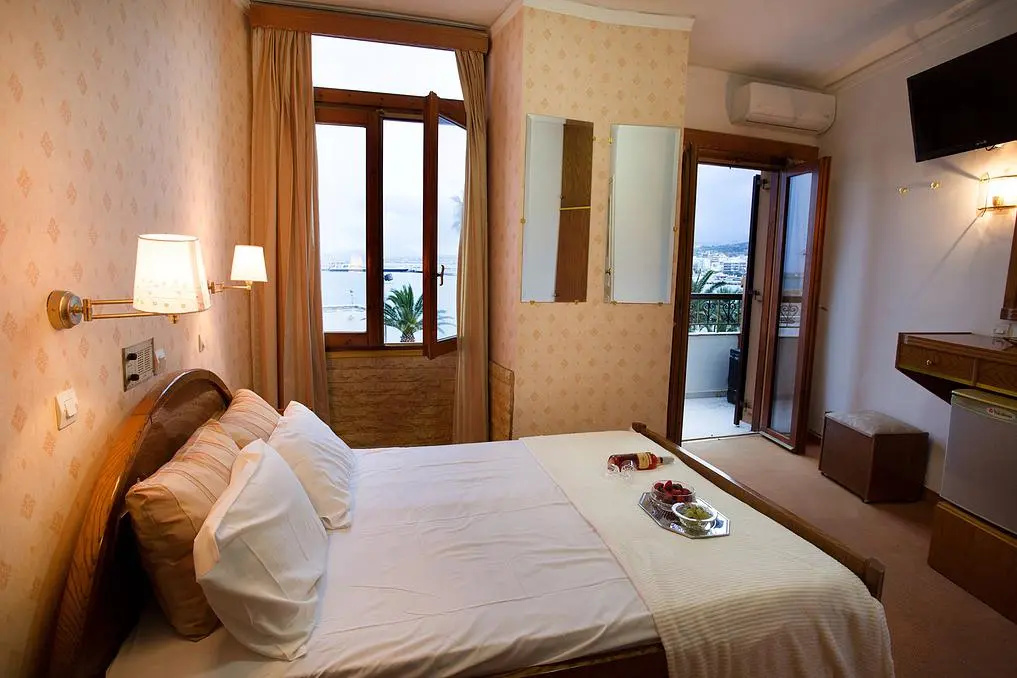 Standard Double room with balcony and with sea view (full double bed)