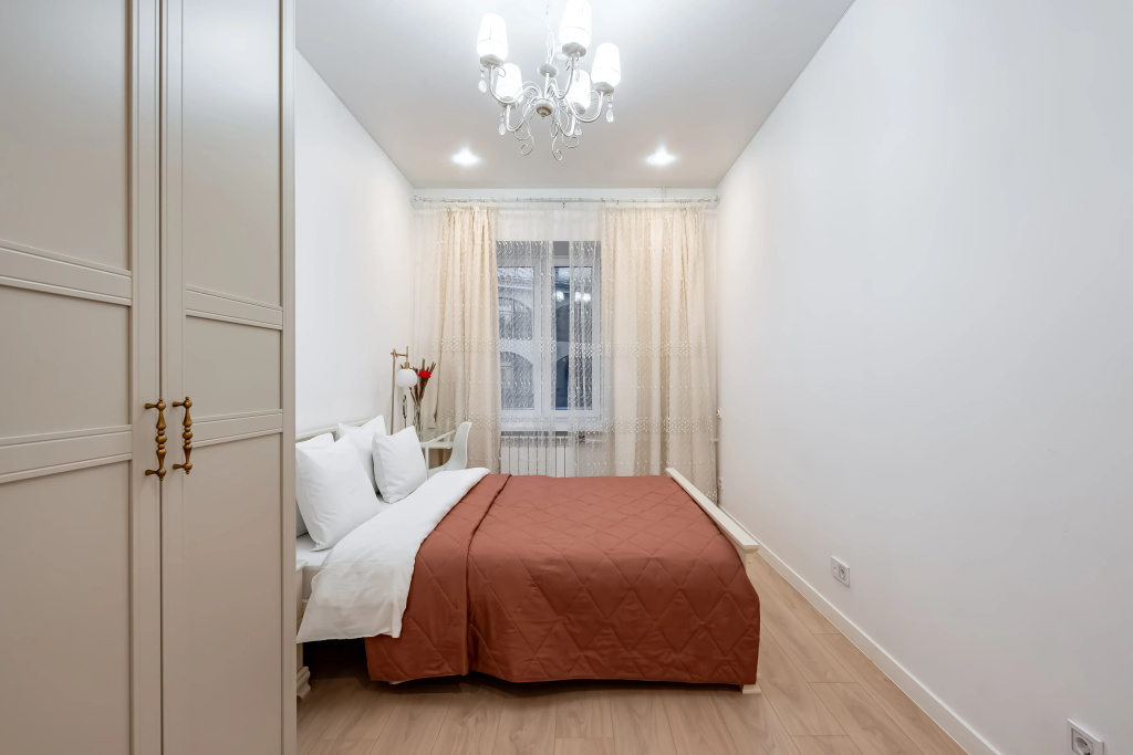 Отель Апартаменты Sergeew Apartments 3-х комнатный Делюкс на Набережной Макарова в Санкт-Петербурге