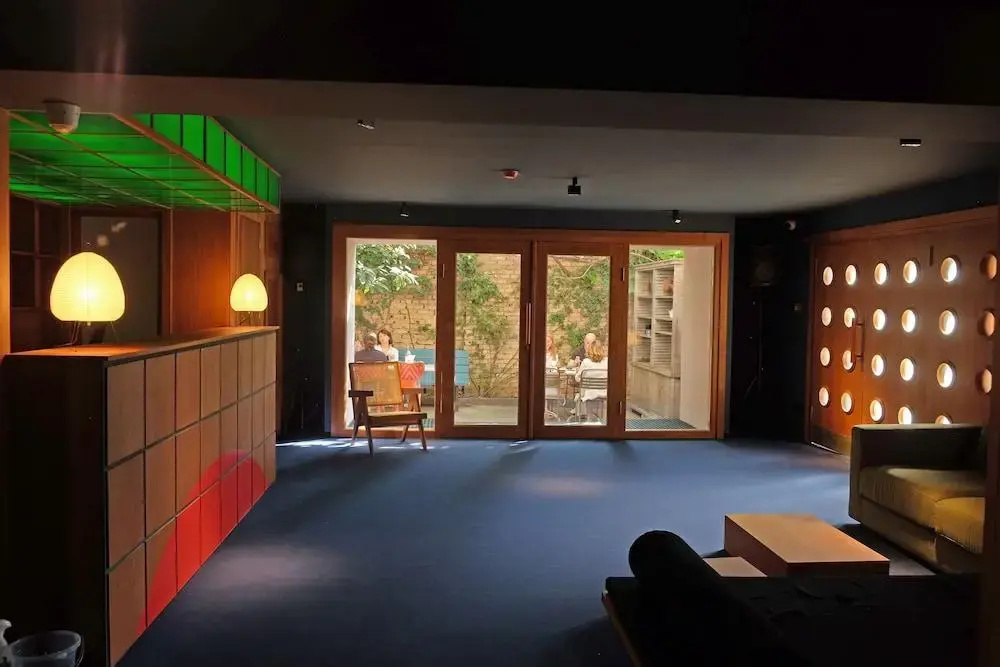Blueberry Nights Hotel — фото