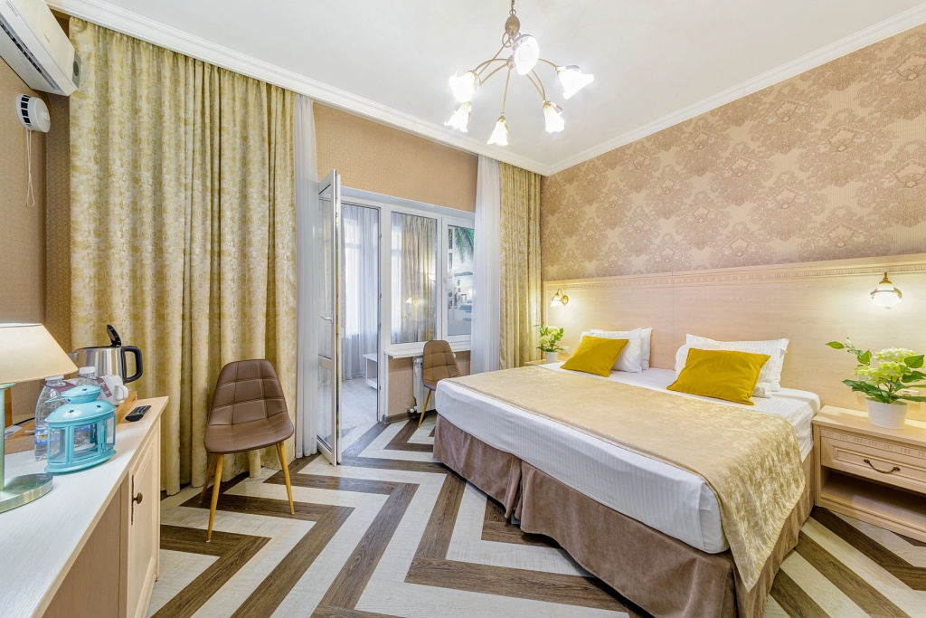 Astel Villa Hotel Room Type - Double Junior Suite full double bed