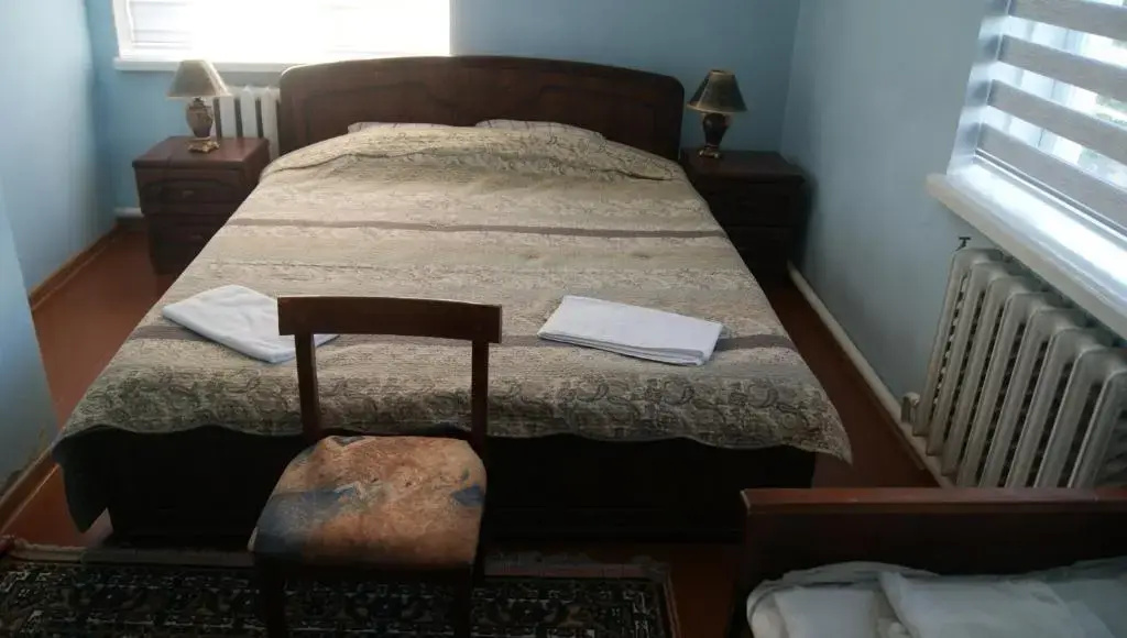 Economy room