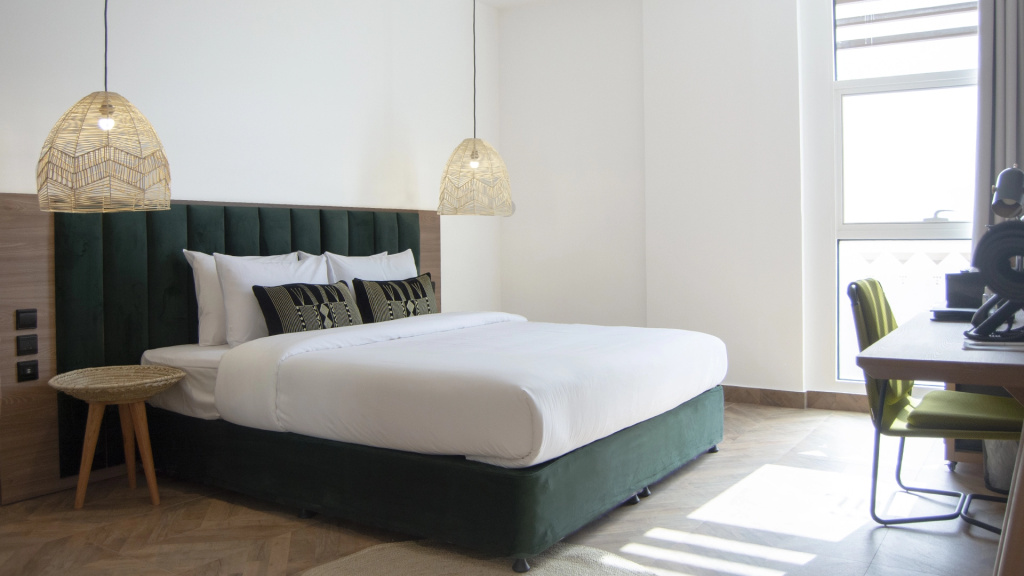 Double room (full double bed)