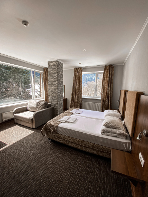 Nastup Hotel Room Type - Comfort Double room with mountain view full double bed