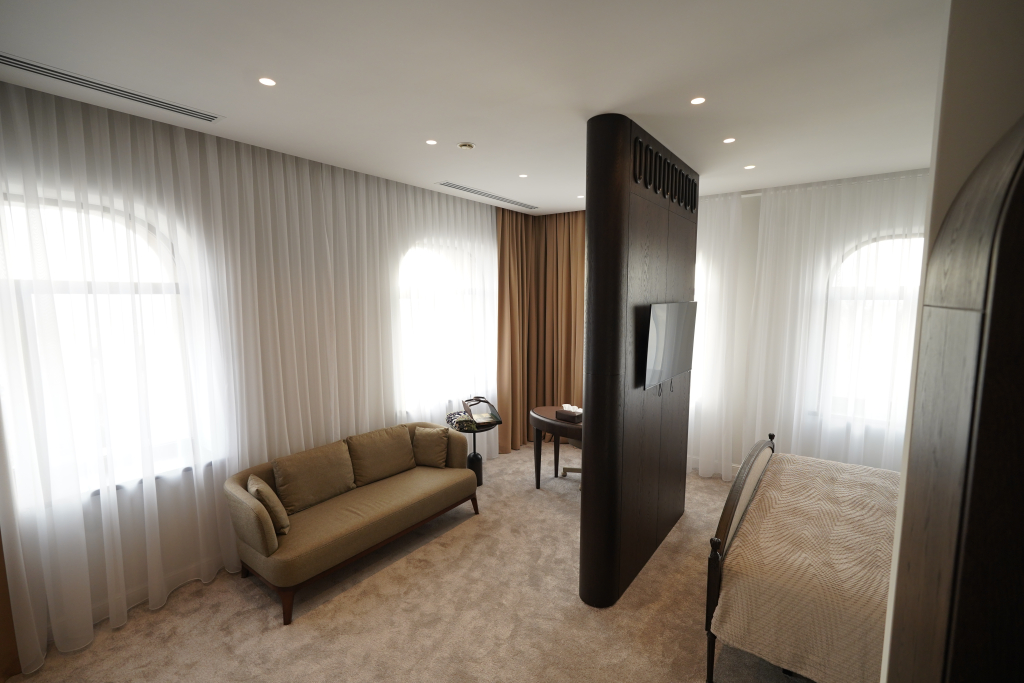 Полулюкс Premium с красивым видом из окна в Kainar