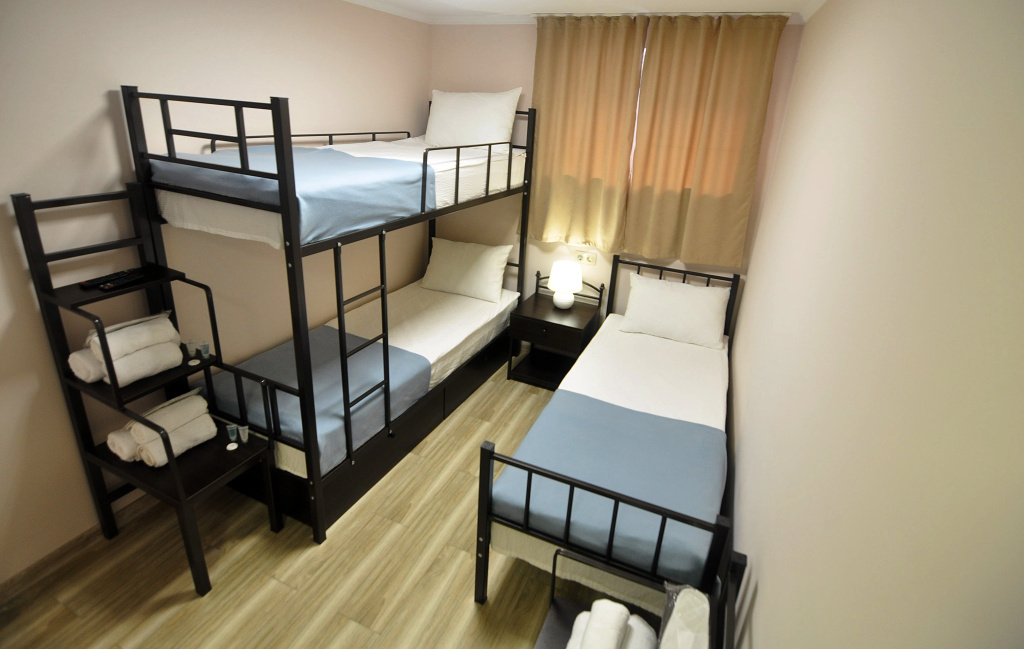 Bed in Dorm