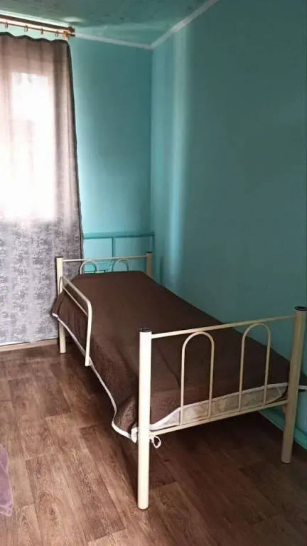 Частный дом С двумя спальнями и крыльцом с садовой мебелью - фото 12