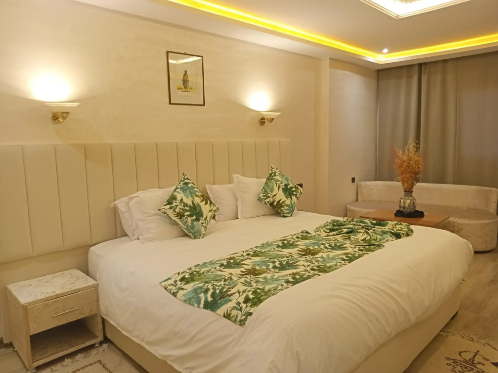 Standard Double room with balcony and with view (full double bed)