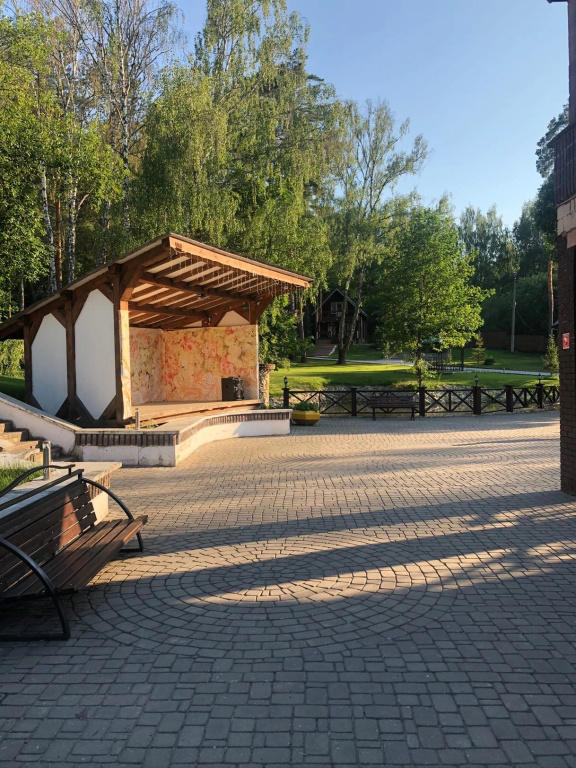 Отель Миллениум — фото