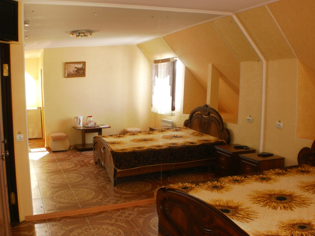 Люкс с видом на город в Империя