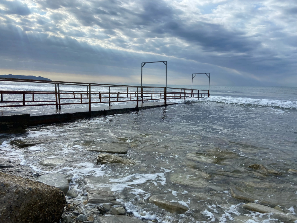 Beach & Waterfront